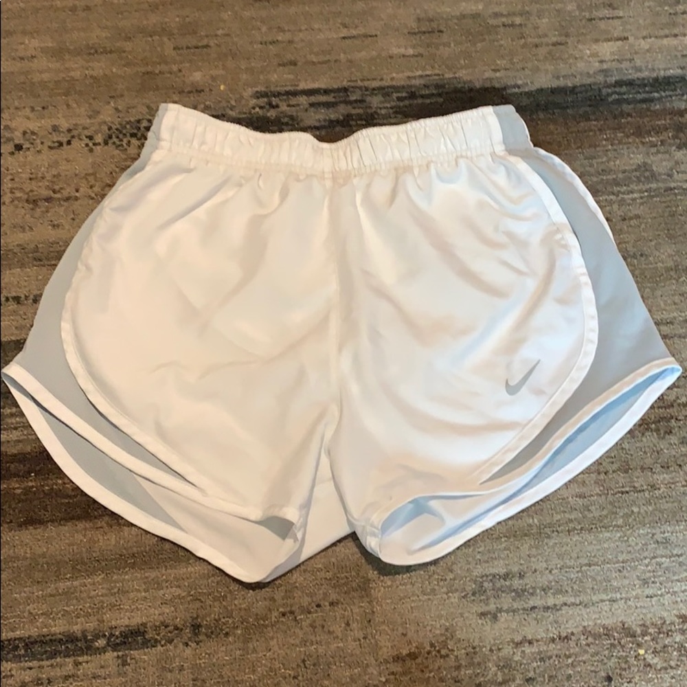 Nike Shorts Women’s XS